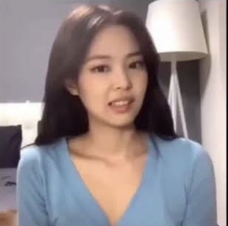 meme Jennie bị chỉ trích