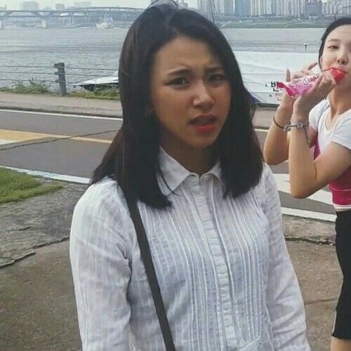 Meme Chaeyoung bị chỉ trích