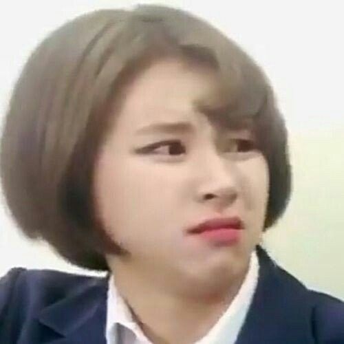 meme chỉ trích chaeyoung