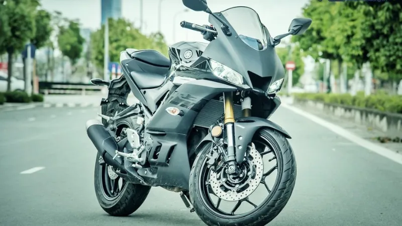 Các yếu tố ảnh hưởng đến giá của Yamaha R3