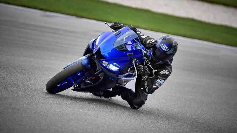 Cách tìm xe Yamaha R3 với giá tốt