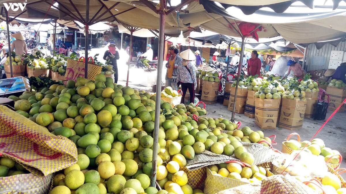 Chợ bán buôn trái cây
