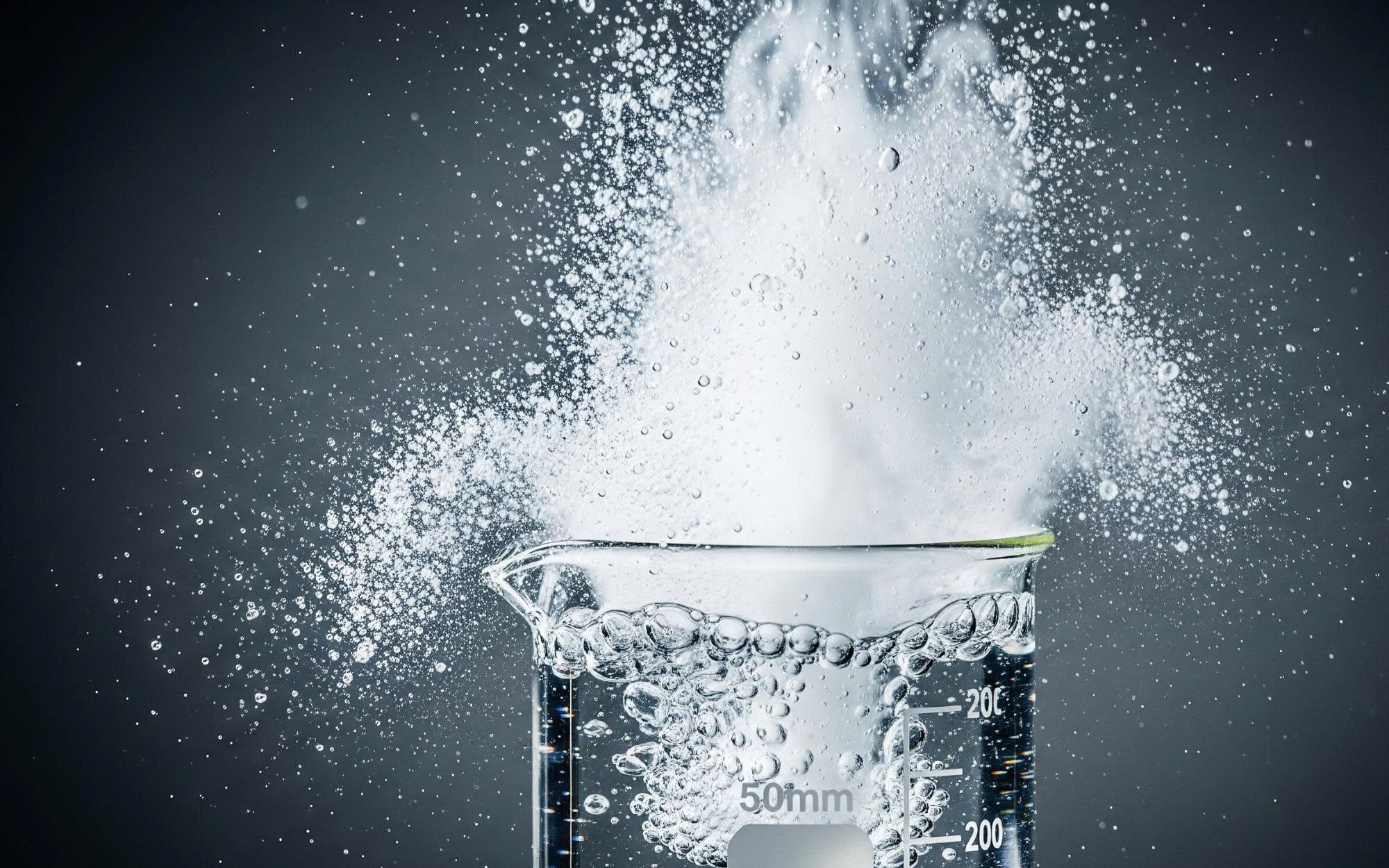 sodium-peroxide-phan-ung-voi-nuoc