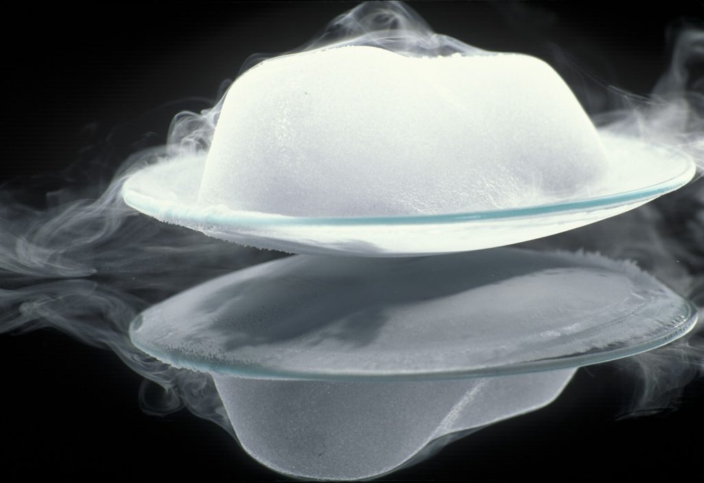 Naphtalen có nguồn gốc từ đâu?