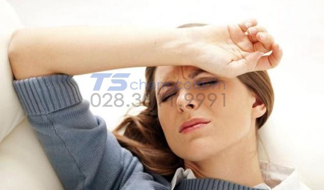 TÁC HẠI CỦA VIỆC SỬ DỤNG RƯỢU THỰC PHẨM ĐỐI VỚI CON NGƯỜI