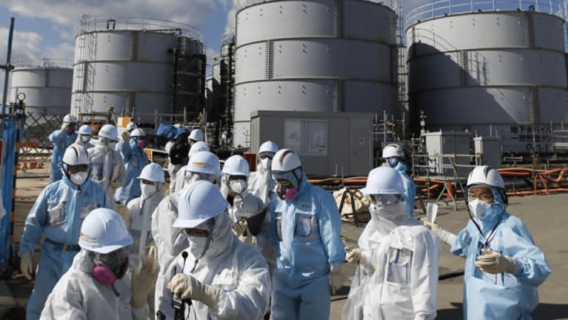 Ảnh hưởng của bức xạ tới con người