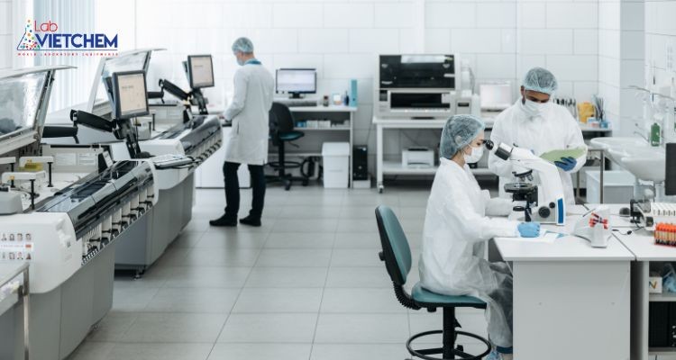 Quy định trang phục trong phòng thí nghiệm