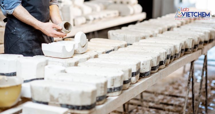 Bột MgO là trợ thủ đắc lực trong sản xuất gốm sứ