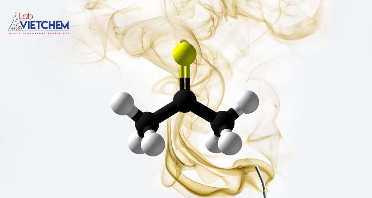 Thioacetone là chất có mùi khó chịu