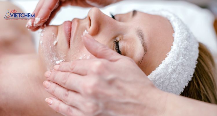 Nhẹ nhàng tẩy da chết