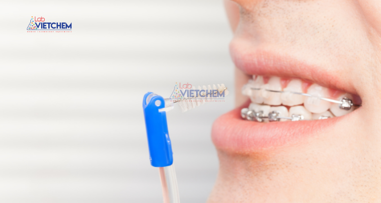 Fluoride phù hợp với người niềng răng