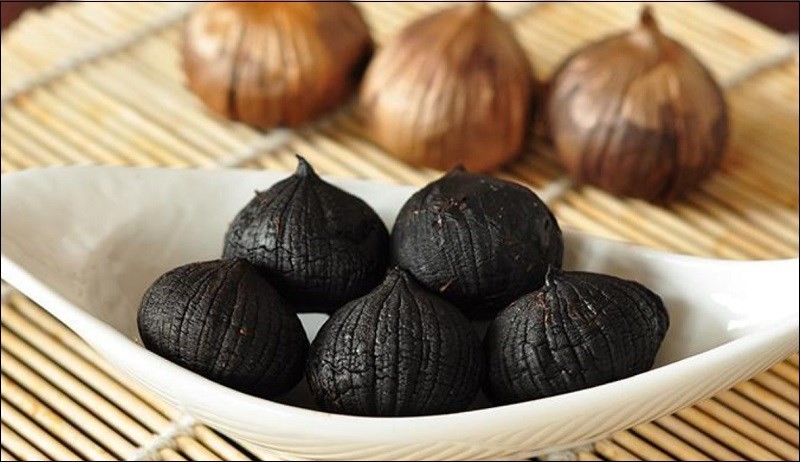 Cách sử dụng tỏi đen đúng cách