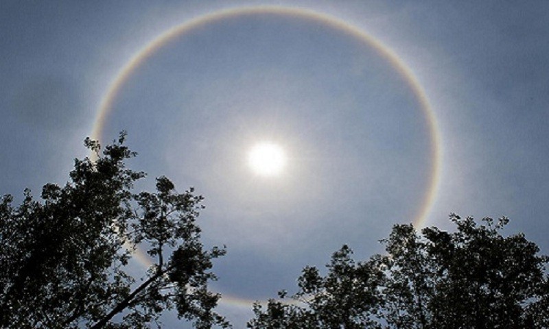 Quầng sáng mặt trời có liên quan đến thiên tai không?”
