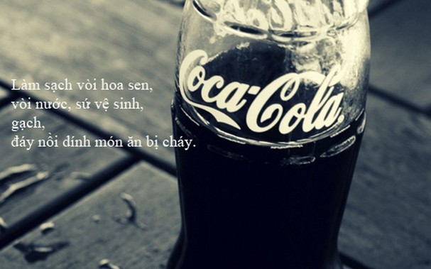 Làm sạch bề mặt inox bằng coca cola