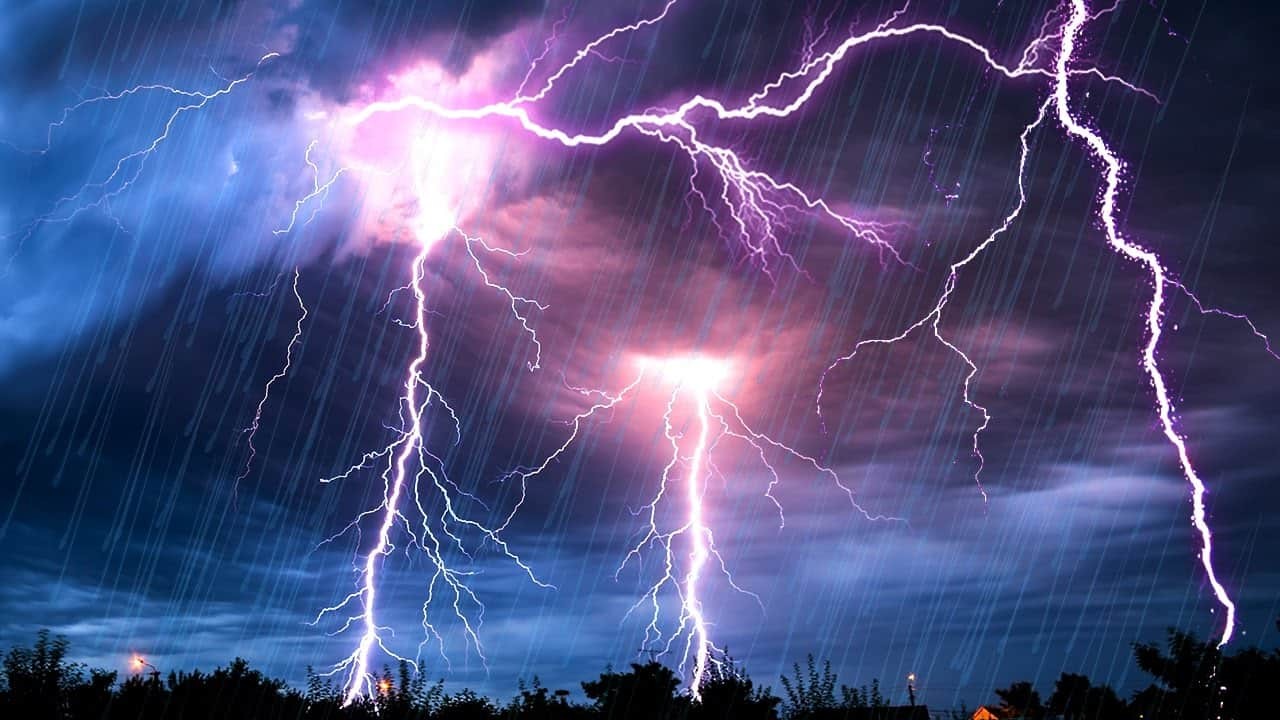 Phản vật chất cũng có mặt trong mây bão