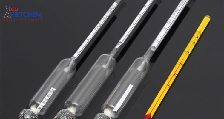 Máy đo nồng độ cồn