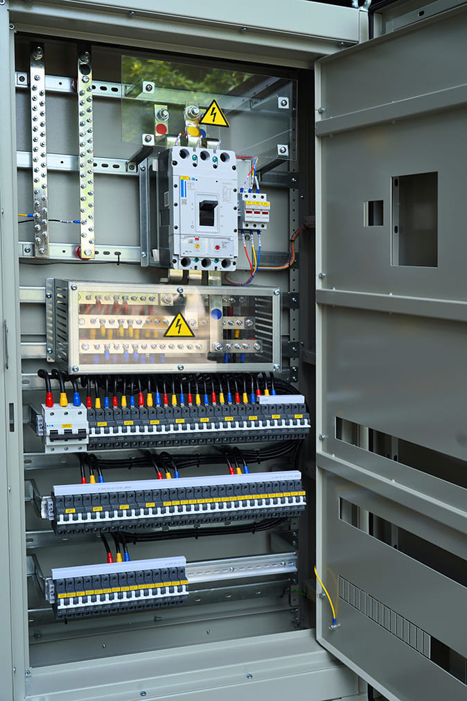 Tủ điện là gì? Cấu tạo và công dụng của tủ điện Thiết kế điện trong công suất