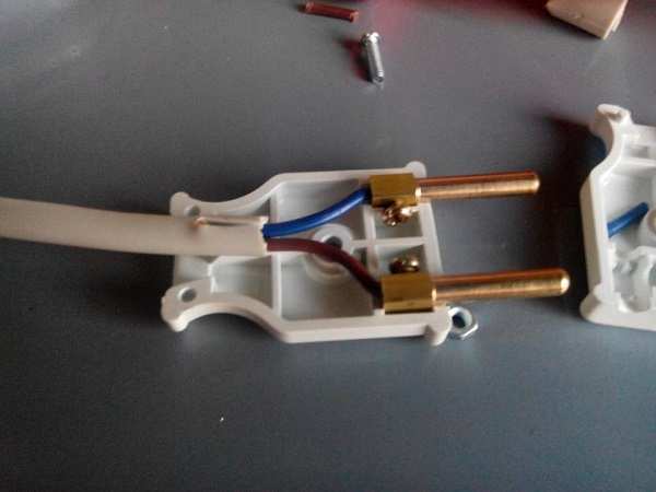 Cách kết nối dây với ổ cắm tiêu chuẩn kỹ thuật Cách kết nối thiết bị với thiết bị