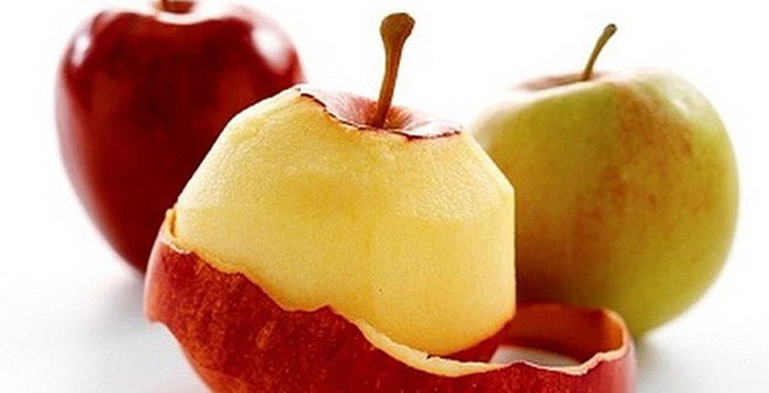 Cách kiểm tra nhanh táo có bị phun thuốc trừ sâu hay không