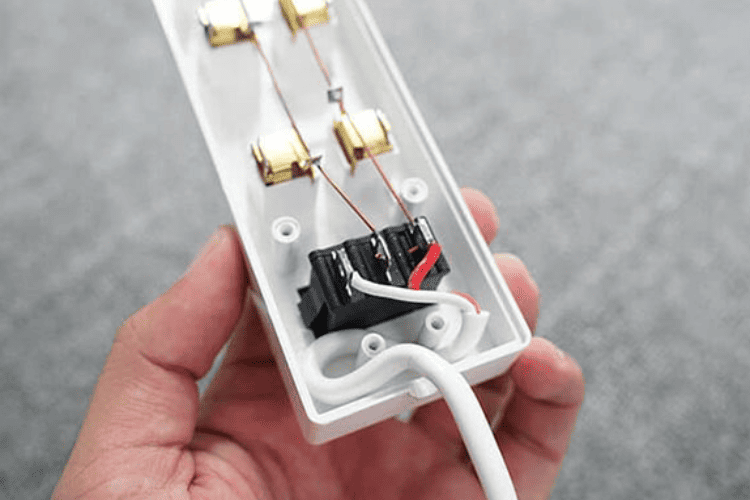 Cách kết nối dây với ổ cắm tiêu chuẩn kỹ thuật Cách nhập -o-cam-1