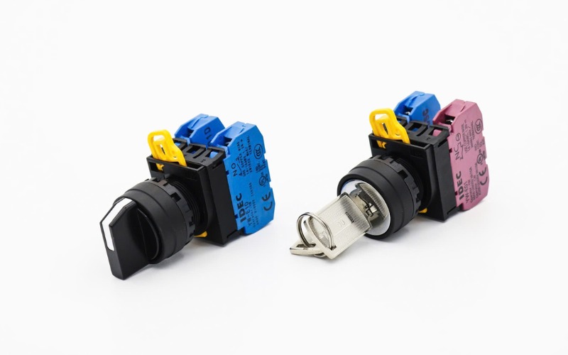 Cấu tạo và ứng dụng công tắc xoay 3 vị trí 19