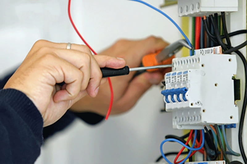 Nhảy Aptomat: Tìm nguyên nhân và khắc phục Xuli Atoma Binay