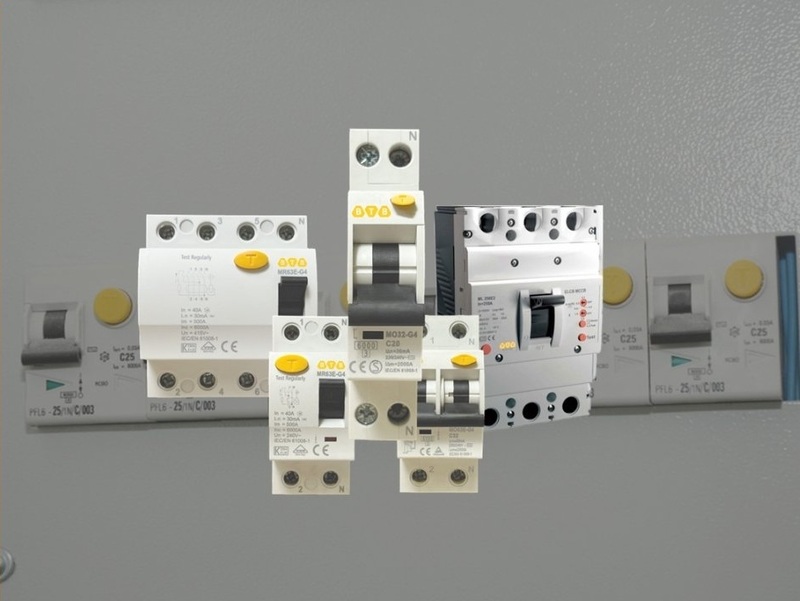 Chi tiết bảng lựa chọn dựa trên điện dung quy đổi Chọn aptomat dựa vào cong-sat