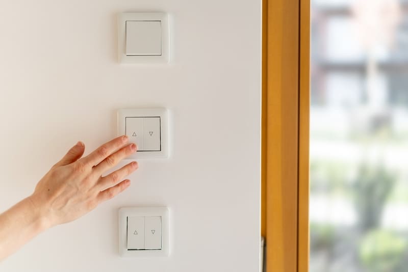 So sánh toàn diện các bộ ngắt mạch và công tắc Visan Ladakonda