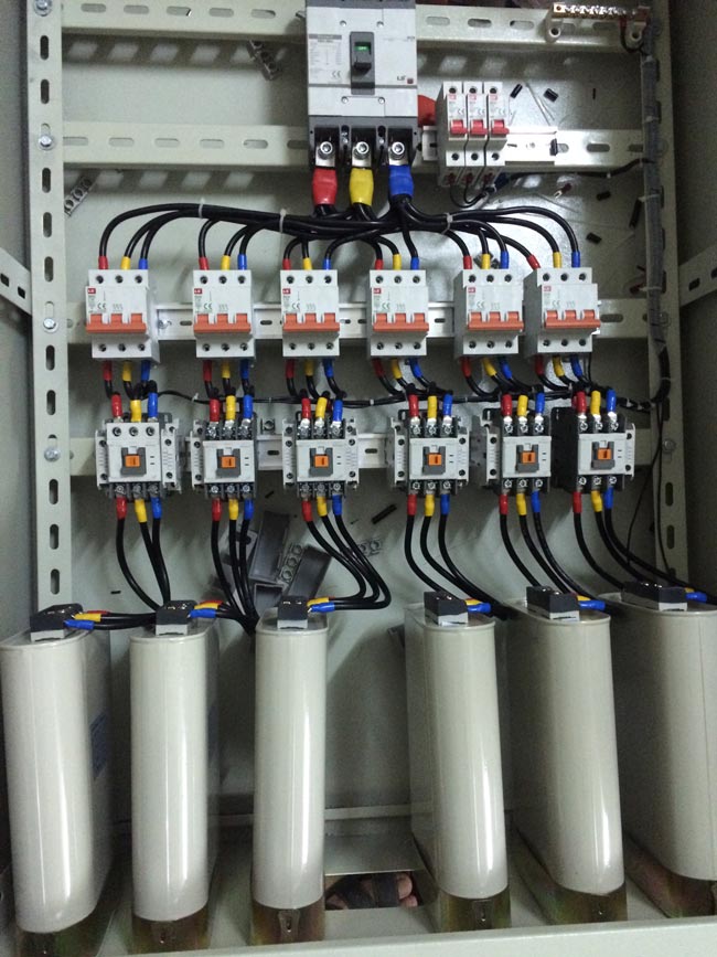 Tụ bù là gì? Cấu tạo, phân loại và nguyên lý hoạt động Tụ bù dầu