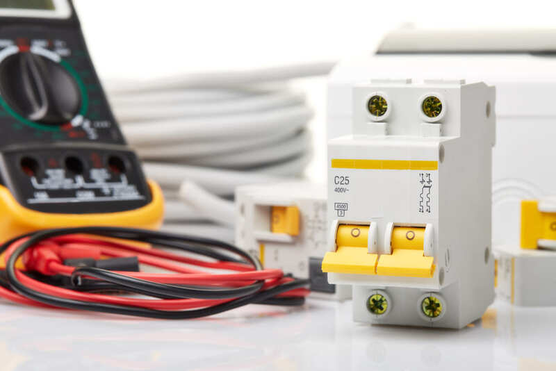 Bộ ngắt mạch thu nhỏ là gì? Cấu trúc, phân loại và ứng dụng Bộ ngắt mạch MCB là gì?